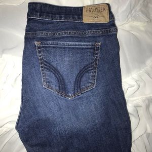 Hollister distressed skinny jeans
